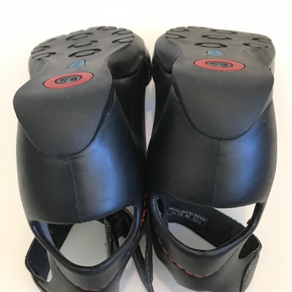 WOLKY Wedge Comfort Sandals Leather Black Metallic Gray Women’s Size 8 EU 39 - Picture 13 of 16